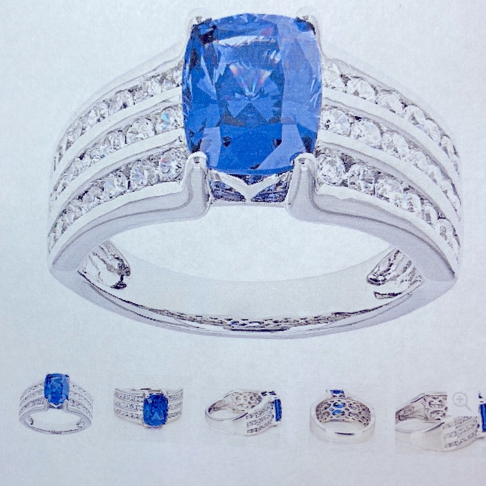 Bella Luce Esotica Tanzanite and White Diamond Simulants Ring